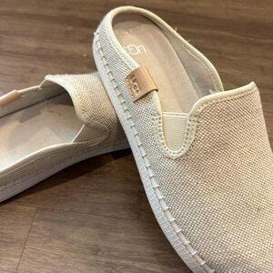 UGG Delu Slip on Shoes